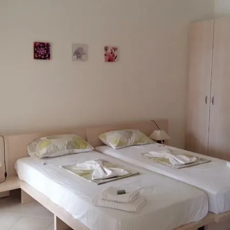 Villa Villas Ormofia & Ourania *